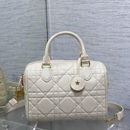 Dior Groove 25 Bag In Macrocannage Calfskin Apricot