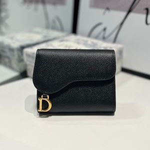 Dior Saddle Trifold Wallet In Grained Calfskin Black